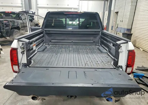 2023 Honda Ridgeline Black Edition z USA, uszkodzony, nr VIN 5FPYK3F81PB044121